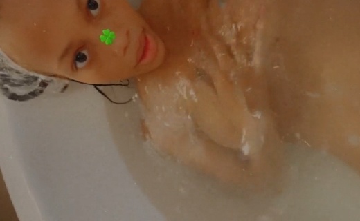 Naked Video Of Pretty Botswana Girl In Bathtub