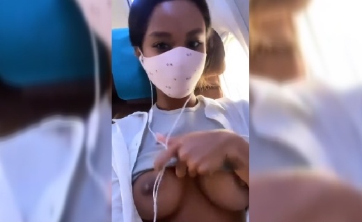 Tanzania Lady Show Off Her Boobs On Flight