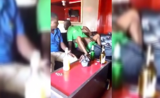 Drunk Tanzanian Couple Fuck In A Bar
