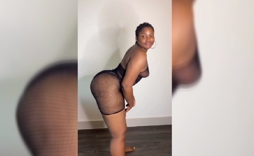 Watch Thick Debbie Igwe Shaking Her Stuff