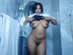 Noella Goes Naked To Thank Her Followers